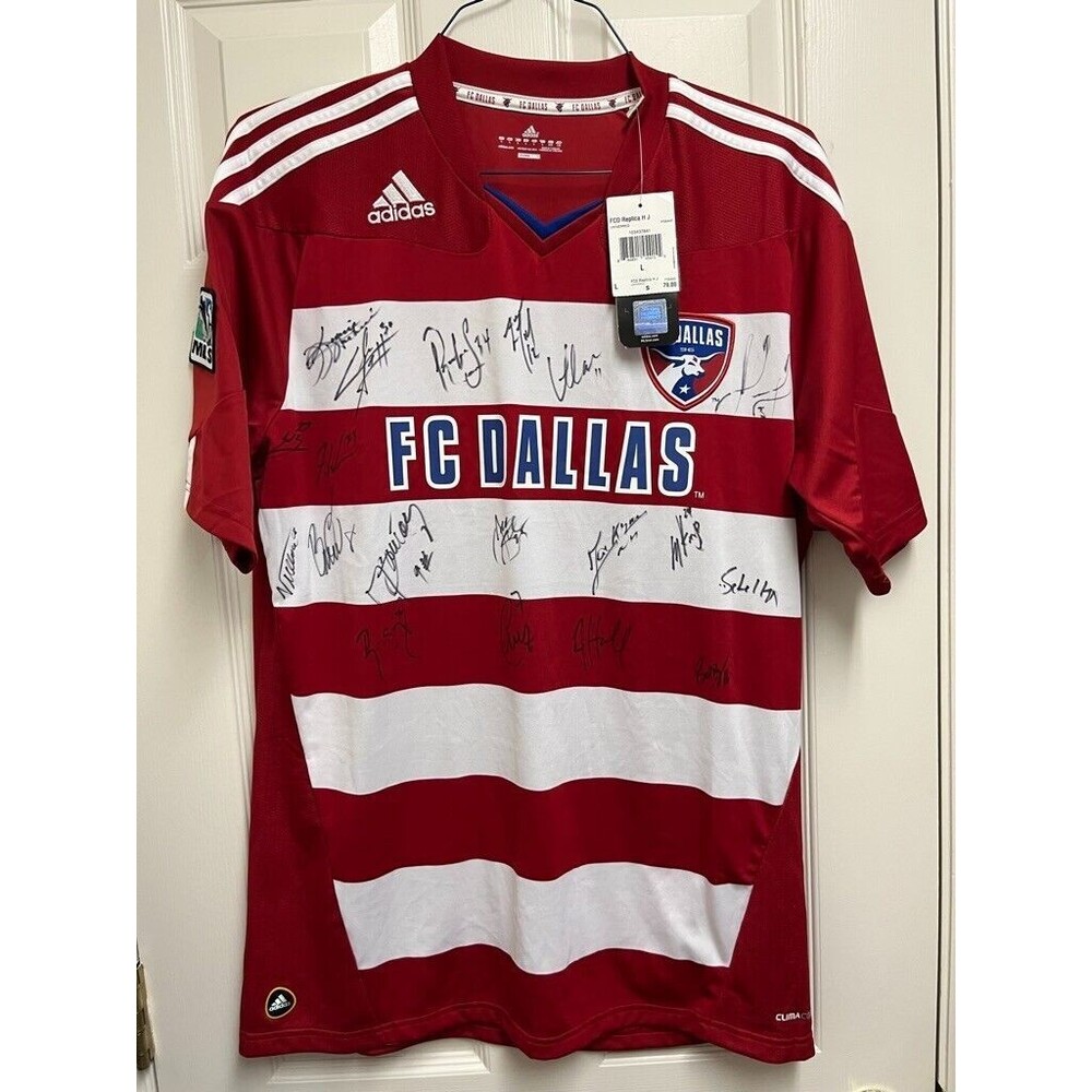NWT 2011 Team Signed FC Dallas Home Jersey  L Adidas